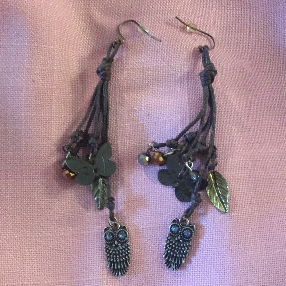 Boho Style Dangle Earrings (Z) - Picture 1 of 4